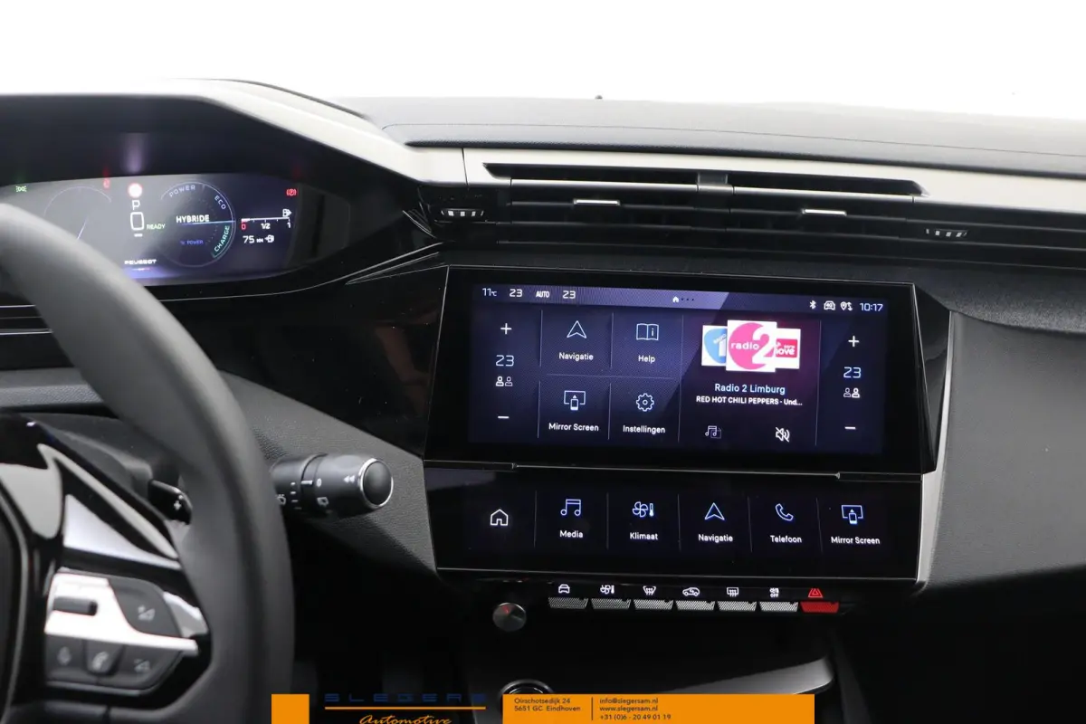 1.6 Plug-in Hybrid 195 Allure met 10000 euro voordeel
