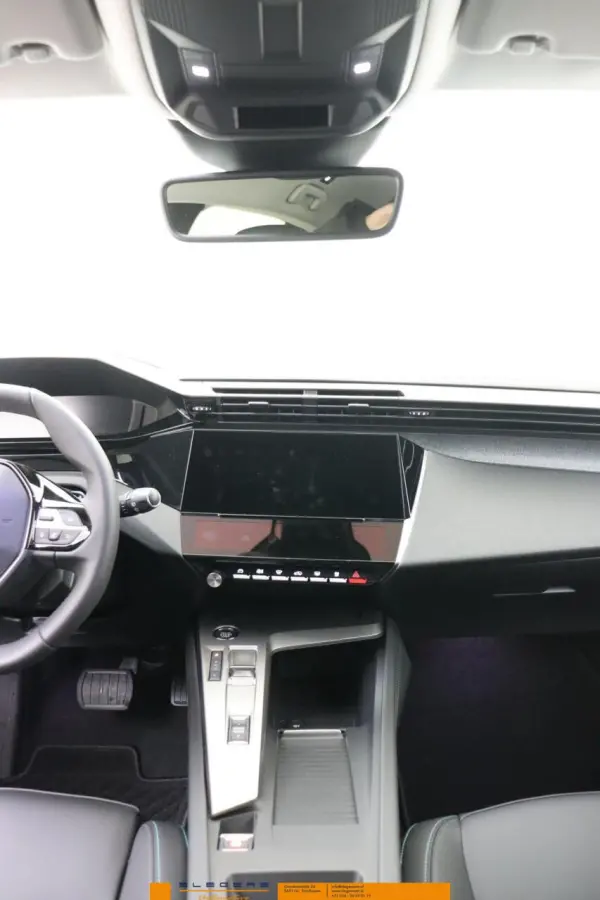 1.6 Plug-in Hybrid 195 Allure met 10000 euro voordeel