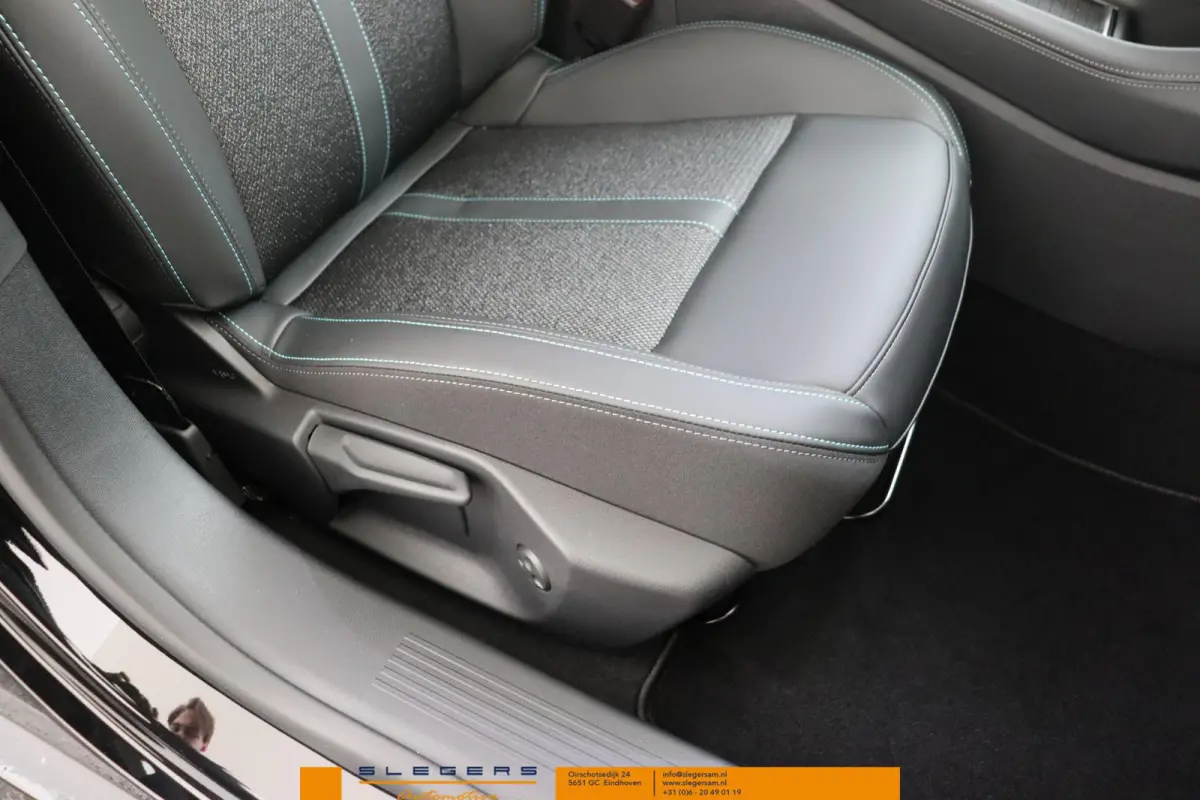 1.6 Plug-in Hybrid 195 Allure met 10000 euro voordeel
