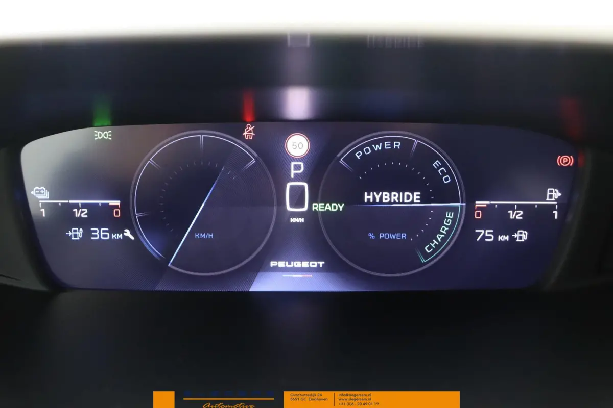1.6 Plug-in Hybrid 195 Allure met 10000 euro voordeel