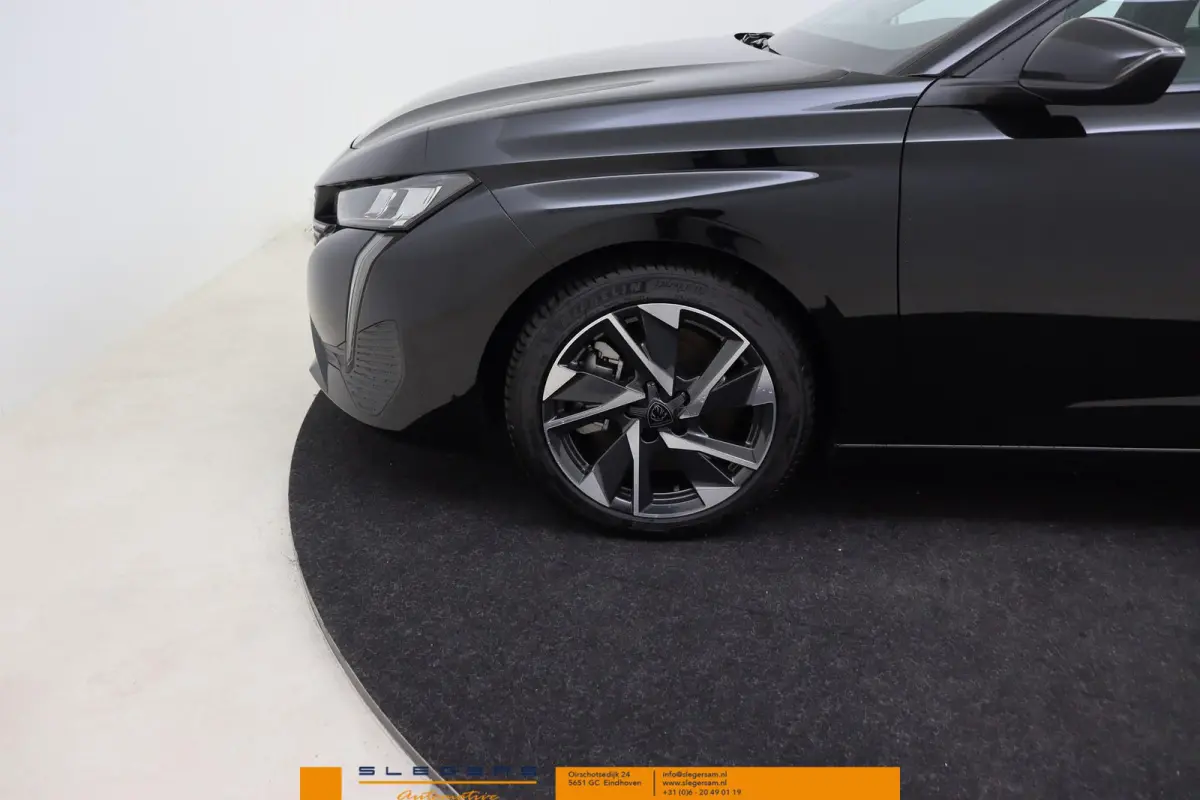 1.6 Plug-in Hybrid 195 Allure met 10000 euro voordeel