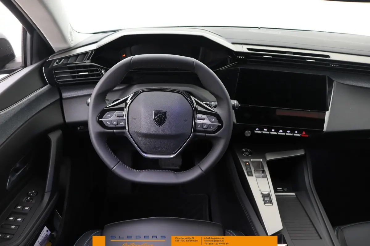 1.6 Plug-in Hybrid 195 Allure met 10000 euro voordeel