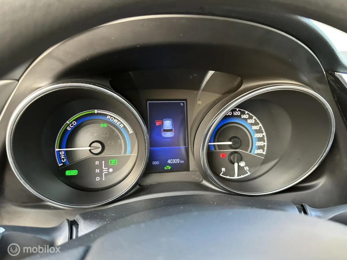 1.8 Hybrid dealer onderhouden, nieuwe apk!