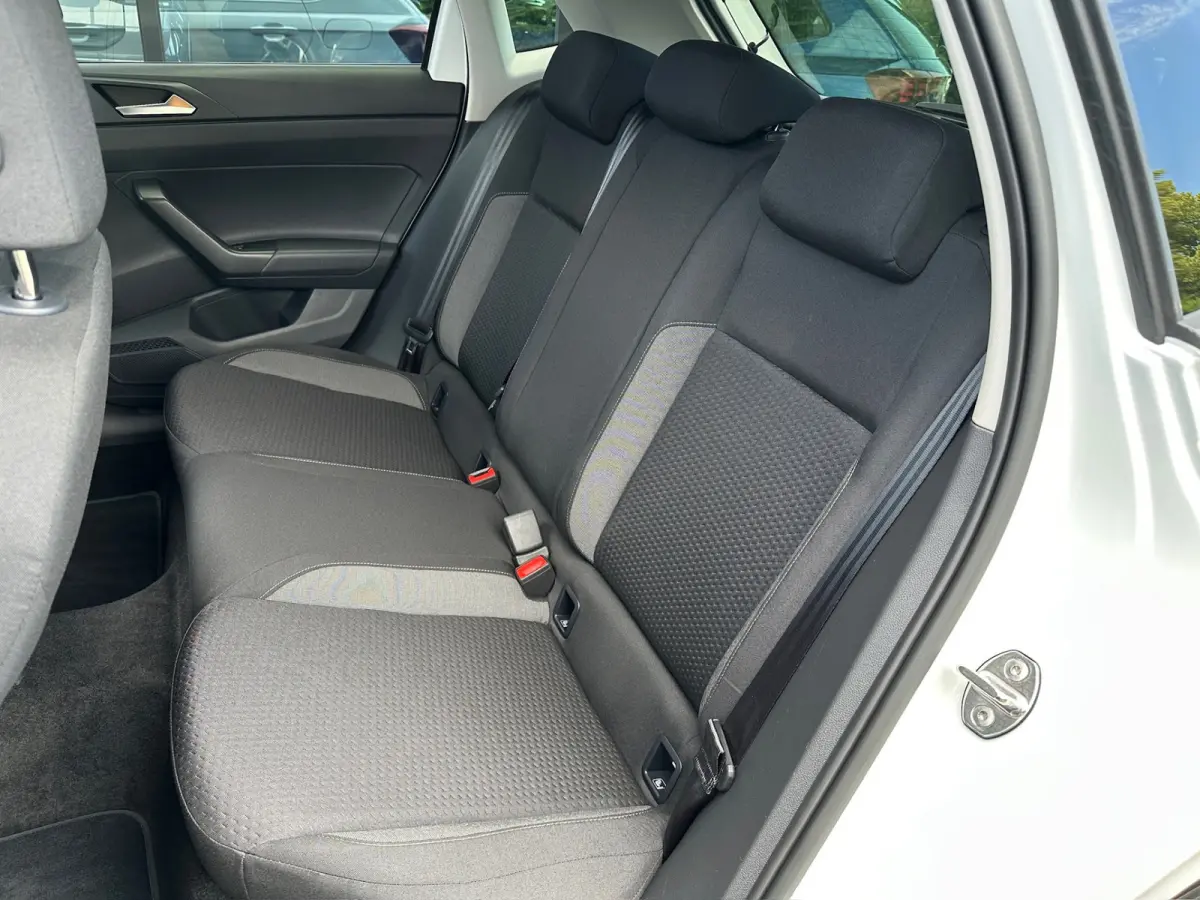 1.0 TSI 110pk DSG Life | Panoramadak | Carplay | Camera | Rijklaar incl. garantie