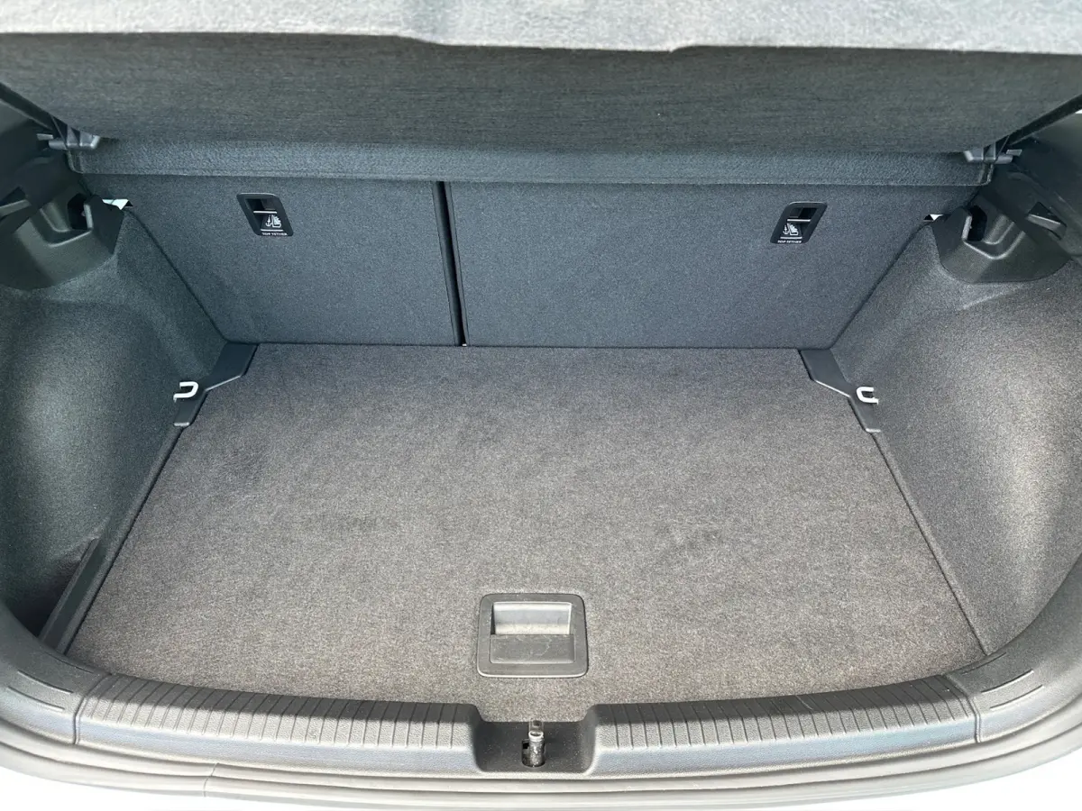 1.0 TSI 110pk DSG Life | Panoramadak | Carplay | Camera | Rijklaar incl. garantie