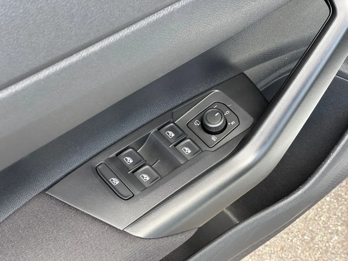 1.0 TSI 110pk DSG Life | Panoramadak | Carplay | Camera | Rijklaar incl. garantie