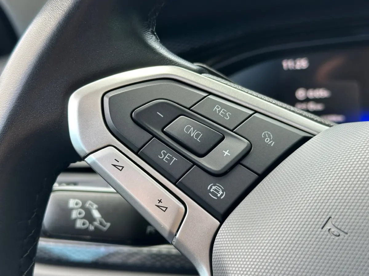 1.0 TSI 110pk DSG Life | Panoramadak | Carplay | Camera | Rijklaar incl. garantie