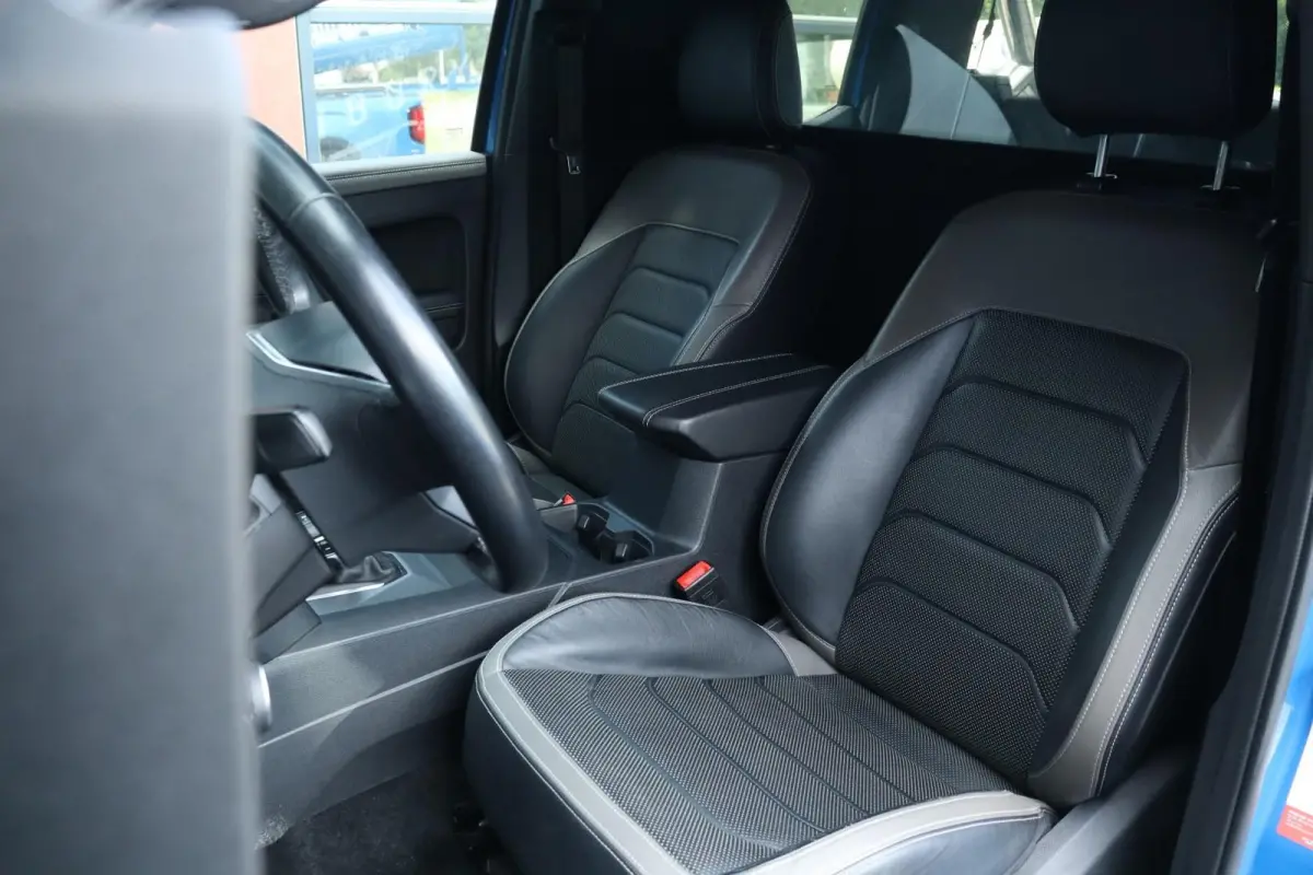 Aventura 3.0 TDI V6 / 240PK! / Grijs Kenteken / ACC / LED / Trekhaak 3500KG / 20"!
