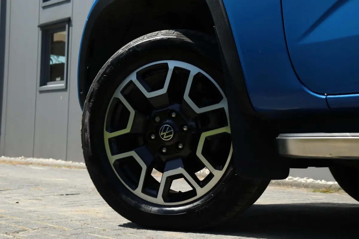 Aventura 3.0 TDI V6 / 240PK! / Grijs Kenteken / ACC / LED / Trekhaak 3500KG / 20"!