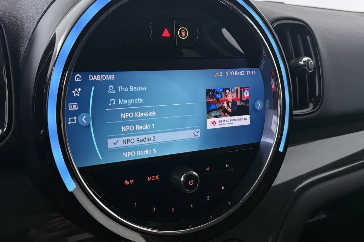 1.5 One Essential (NAVIGATIE, CARPLAY, PDC, LED, STUURBEDIENING, 1e EIGENAAR, DEALER ONDERHOUDEN)