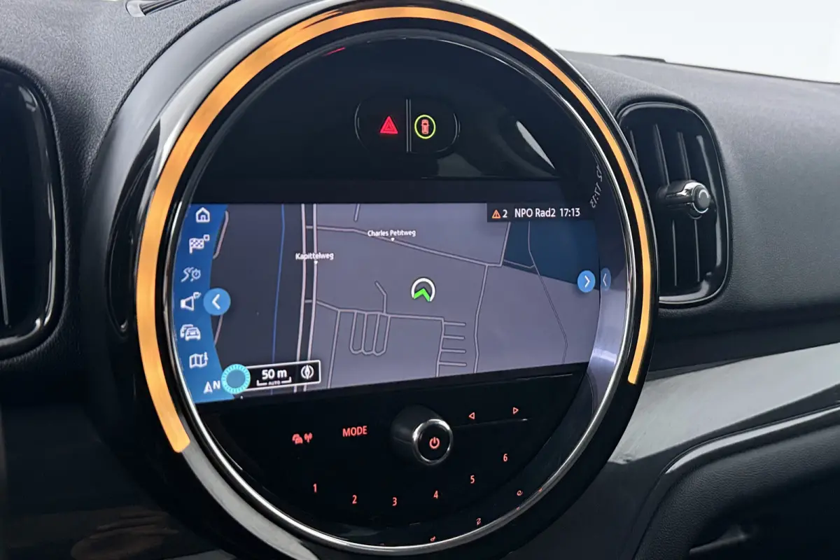 1.5 One Essential (NAVIGATIE, CARPLAY, PDC, LED, STUURBEDIENING, 1e EIGENAAR, DEALER ONDERHOUDEN)
