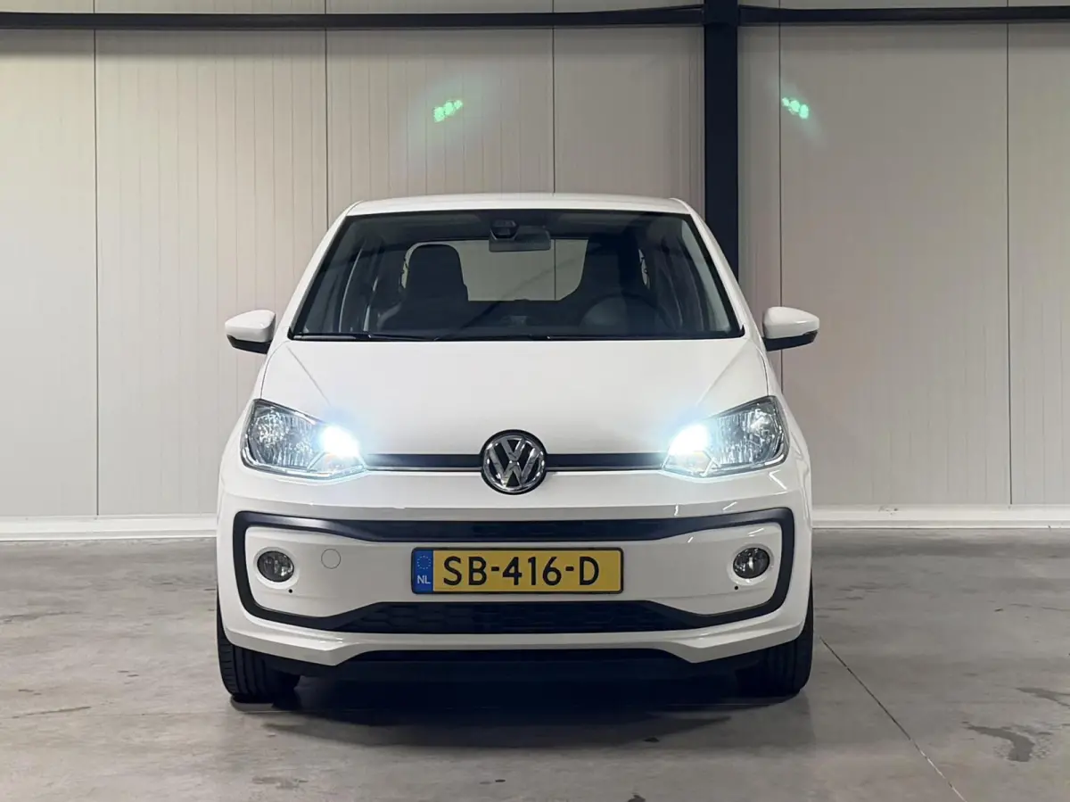 Up! 1.0 BMT high Airco Cruise Parkeersensoren
