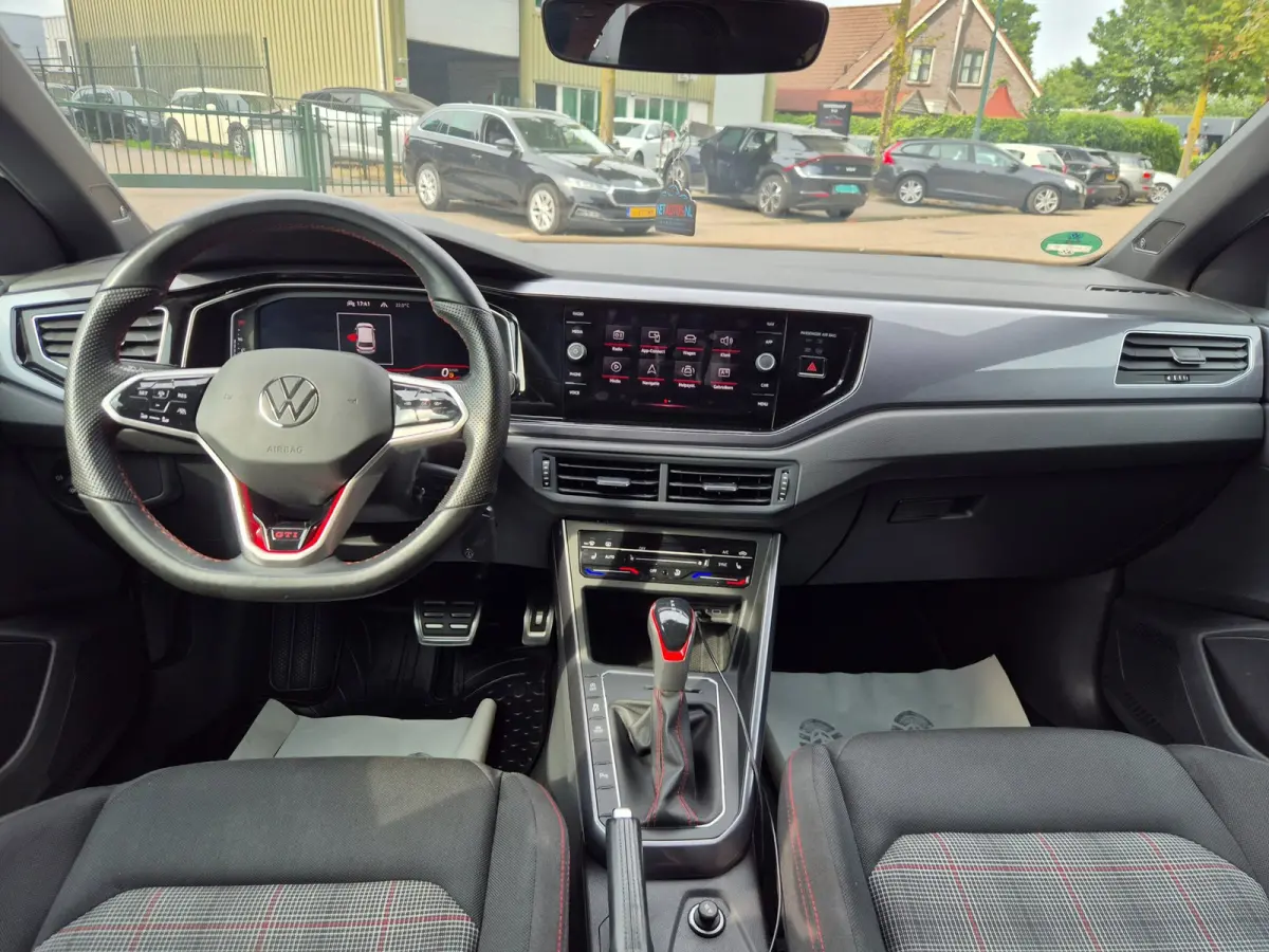 2.0 GTI TSI Automaat Virtual dash IQ. Light Camera Super gaaf 2.0 TSI GTI