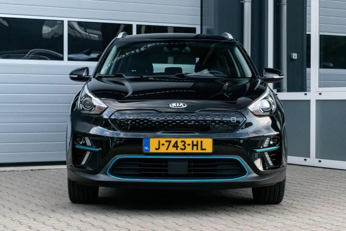 ExecutiveLine 64 kWh|96% SOH|3-FASE|STOEL-STUUR VERWARMD|ADAPT. CRUISE|CAMERA|KEYLESS