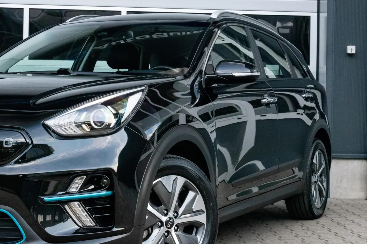 ExecutiveLine 64 kWh|96% SOH|3-FASE|STOEL-STUUR VERWARMD|ADAPT. CRUISE|CAMERA|KEYLESS
