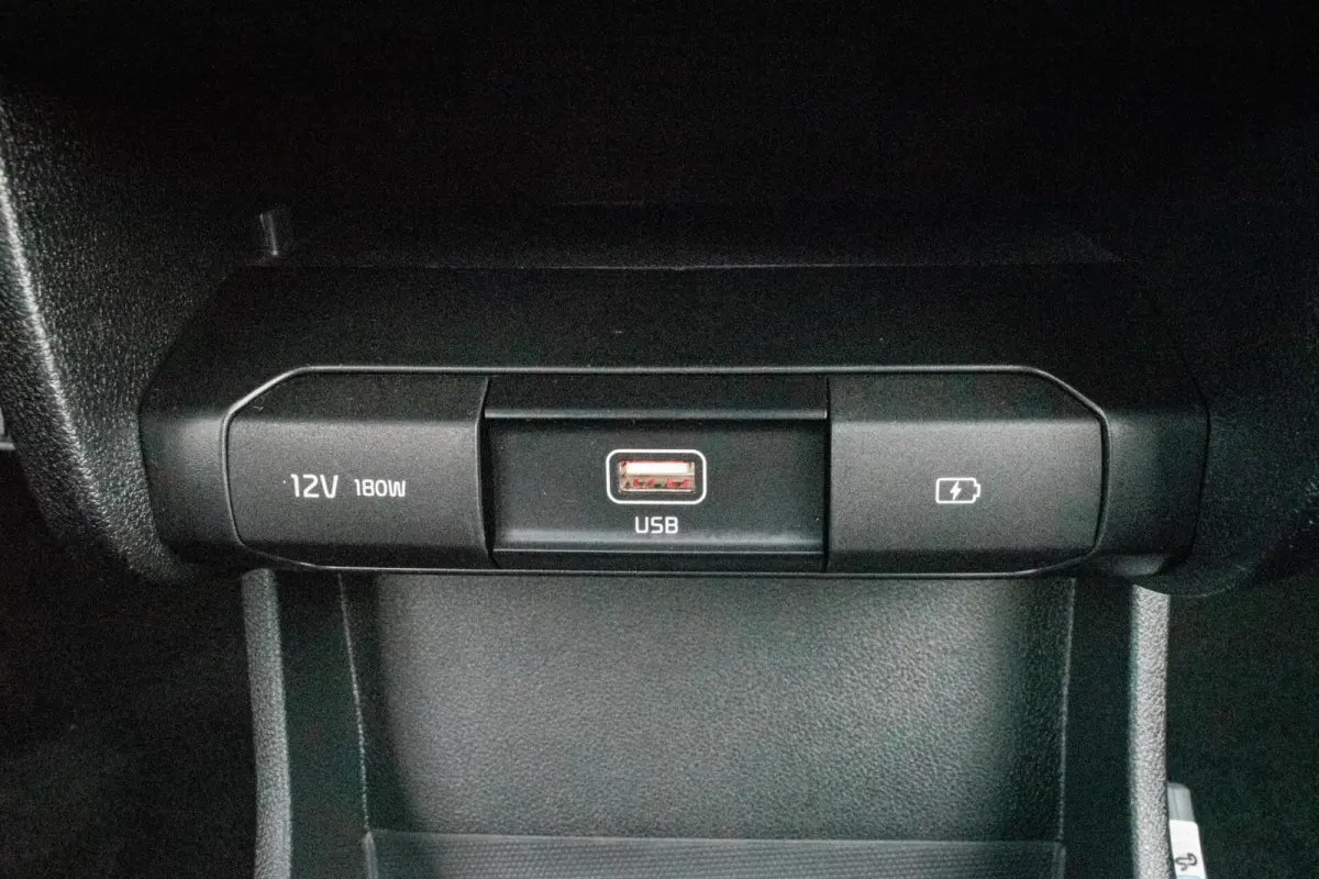 ExecutiveLine 64 kWh|96% SOH|3-FASE|STOEL-STUUR VERWARMD|ADAPT. CRUISE|CAMERA|KEYLESS