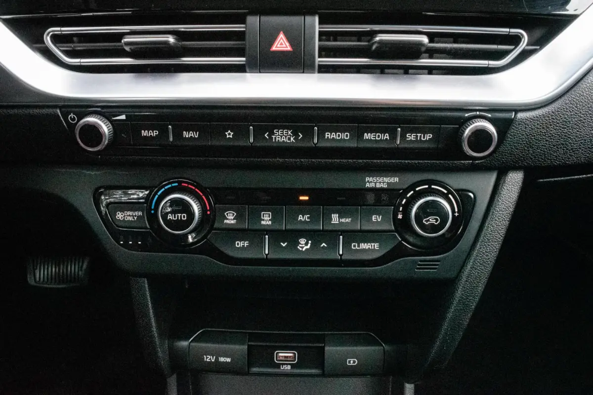 ExecutiveLine 64 kWh|96% SOH|3-FASE|STOEL-STUUR VERWARMD|ADAPT. CRUISE|CAMERA|KEYLESS