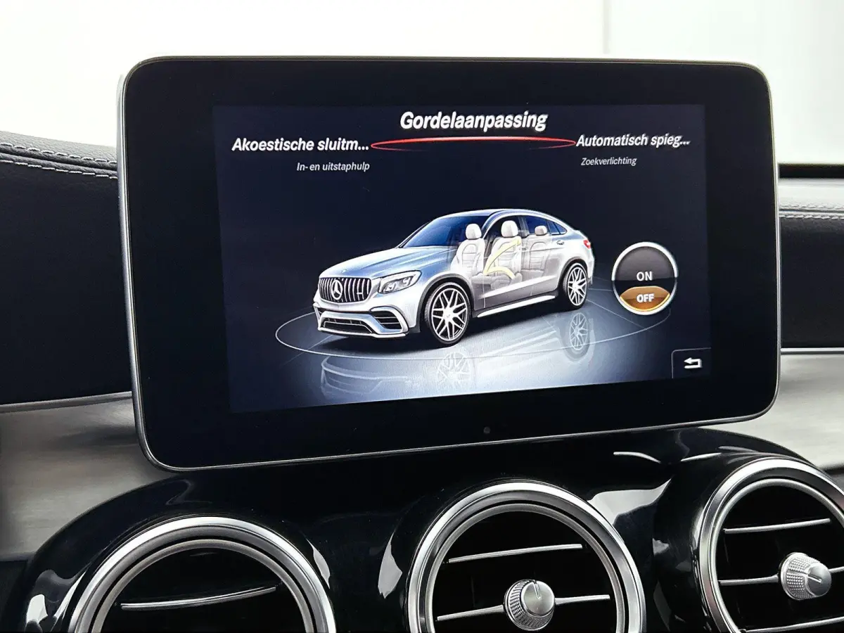 AMG 63 S 4MATIC+ | PANORAMADAK | 360 CAMERA | BURMESTER | MEMORY | STOELVERWARMING | TREKHAAK | LEDEREN BEKLEDING | ELEKTRISCHE KOFFERKLEP |