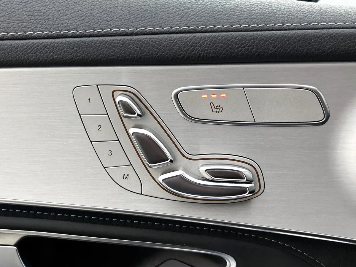 AMG 63 S 4MATIC+ | PANORAMADAK | 360 CAMERA | BURMESTER | MEMORY | STOELVERWARMING | TREKHAAK | LEDEREN BEKLEDING | ELEKTRISCHE KOFFERKLEP |