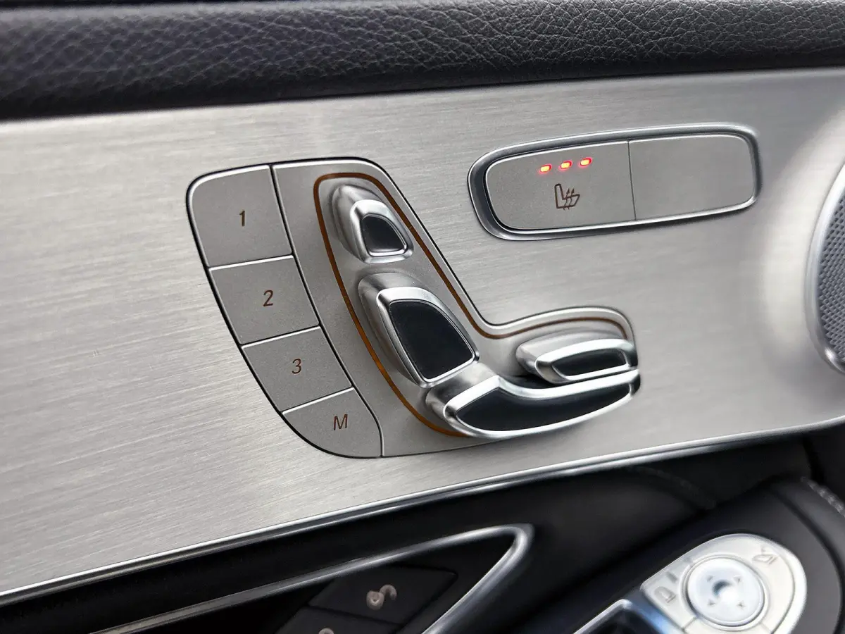 AMG 63 S 4MATIC+ | PANORAMADAK | 360 CAMERA | BURMESTER | MEMORY | STOELVERWARMING | TREKHAAK | LEDEREN BEKLEDING | ELEKTRISCHE KOFFERKLEP |