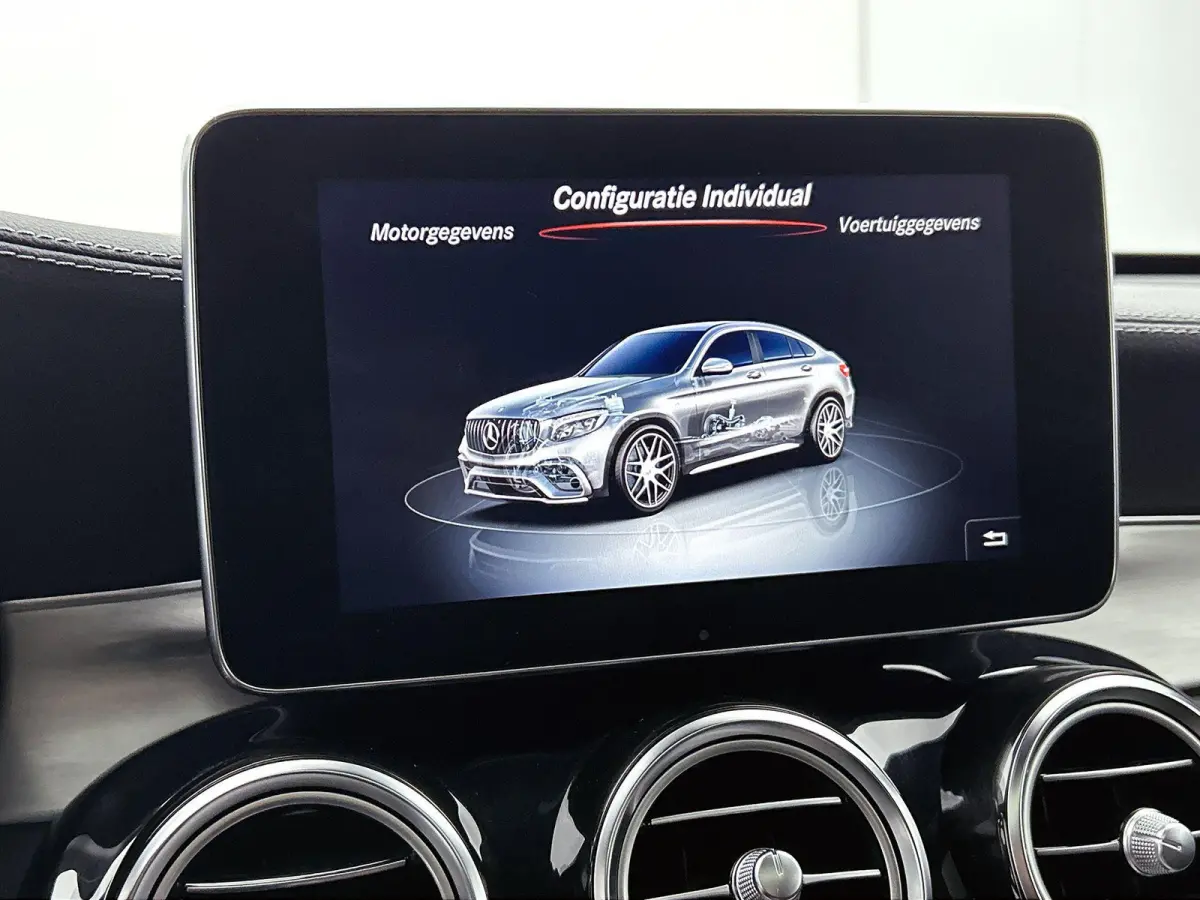 AMG 63 S 4MATIC+ | PANORAMADAK | 360 CAMERA | BURMESTER | MEMORY | STOELVERWARMING | TREKHAAK | LEDEREN BEKLEDING | ELEKTRISCHE KOFFERKLEP |