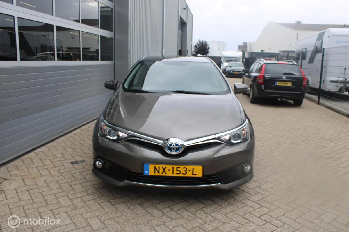 1.8 Hybrid Trend NL Auto | 1e Eigenaar | Panoramadak | Navigatie.