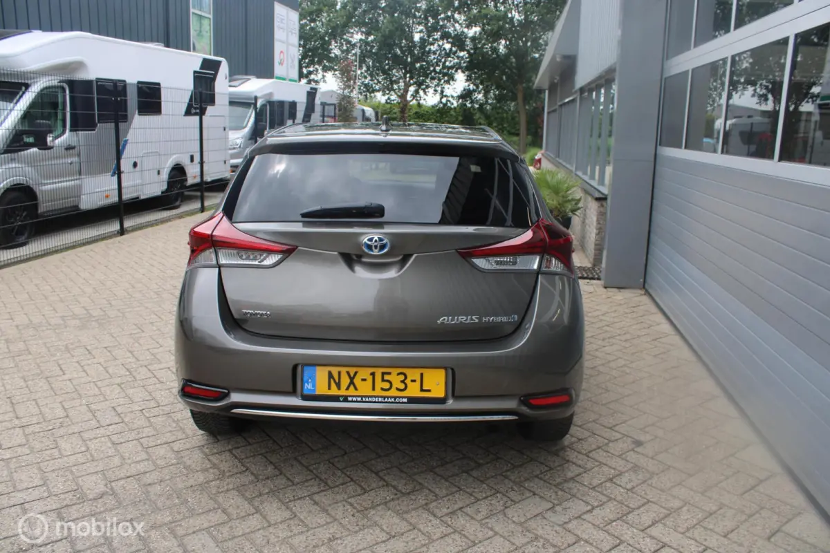 1.8 Hybrid Trend NL Auto | 1e Eigenaar | Panoramadak | Navigatie.