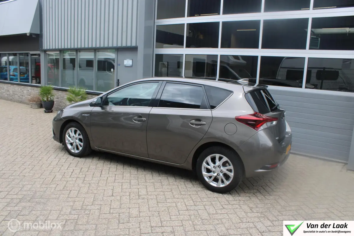 1.8 Hybrid Trend NL Auto | 1e Eigenaar | Panoramadak | Navigatie.