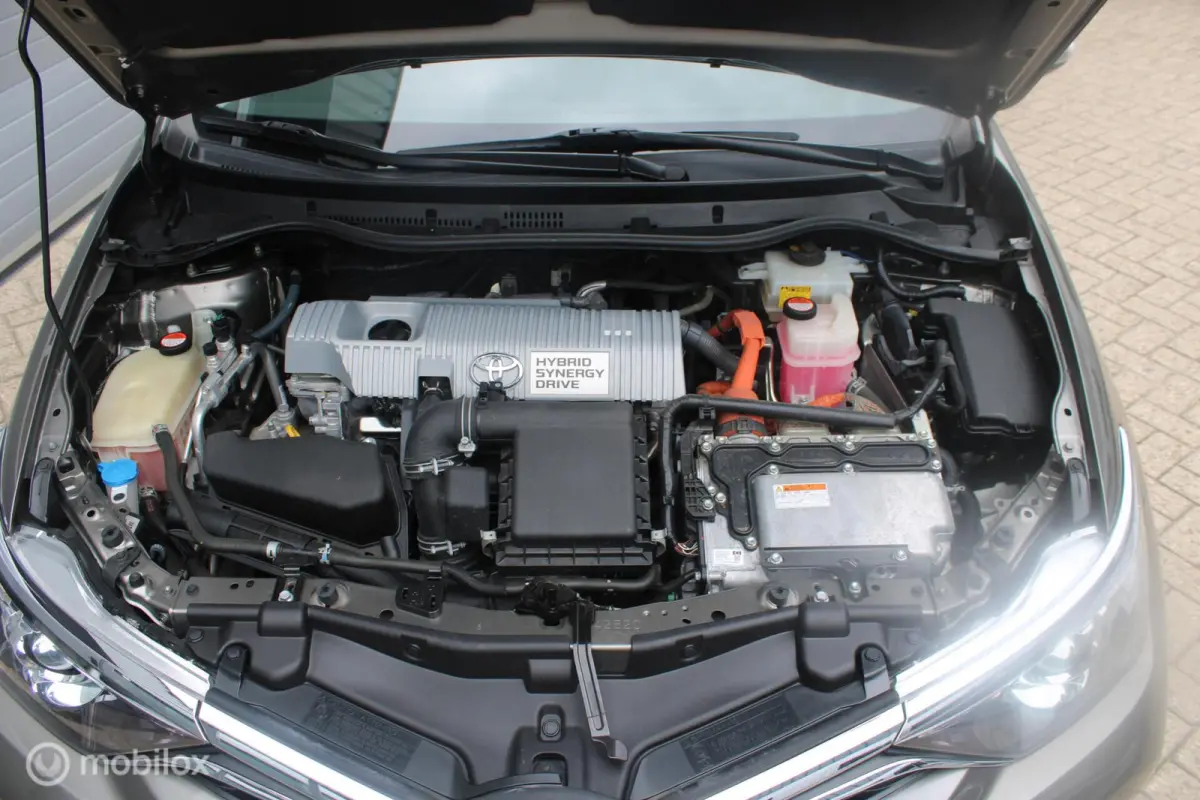 1.8 Hybrid Trend NL Auto | 1e Eigenaar | Panoramadak | Navigatie.