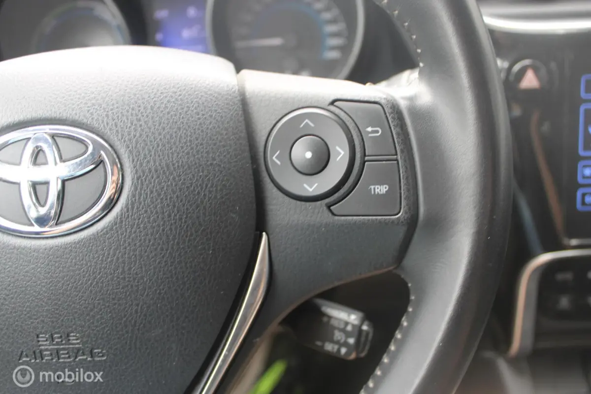 1.8 Hybrid Trend NL Auto | 1e Eigenaar | Panoramadak | Navigatie.
