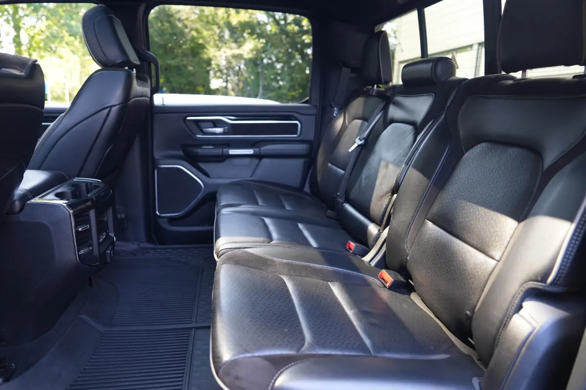1500 5.7 V8 4x4 Crew Cab Laramie | Milltek uitlaat | BTW | 360 Camera
