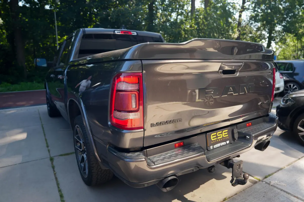 1500 5.7 V8 4x4 Crew Cab Laramie | Milltek uitlaat | BTW | 360 Camera