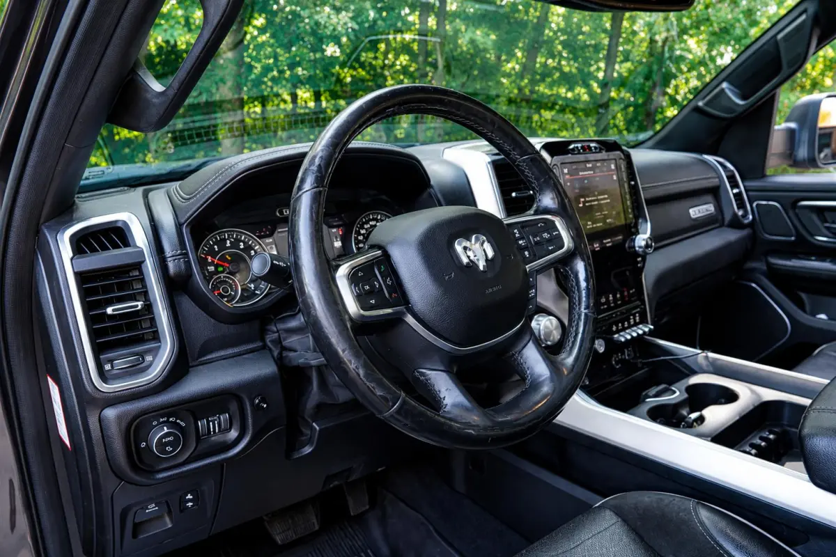 1500 5.7 V8 4x4 Crew Cab Laramie | Milltek uitlaat | BTW | 360 Camera