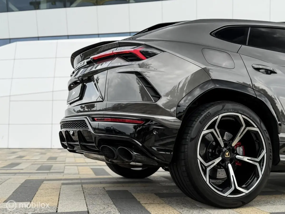 4.0 V8 |Pano|Massage|B&O Advanced|Koeling