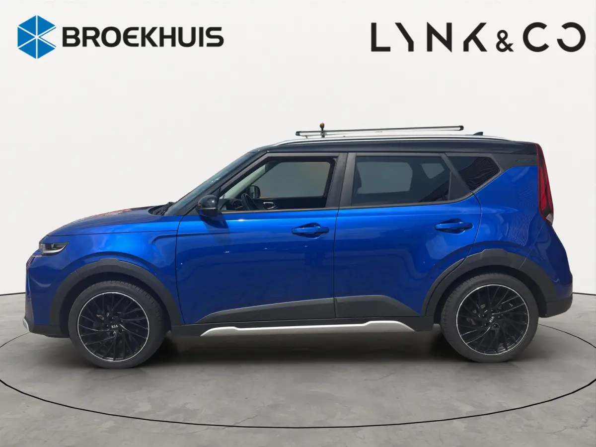 ExecutiveLine 64 kWh | Stoelverwarming + koeling | Achterbank verwarmd | Premium audio | Achteruitrijcamera |