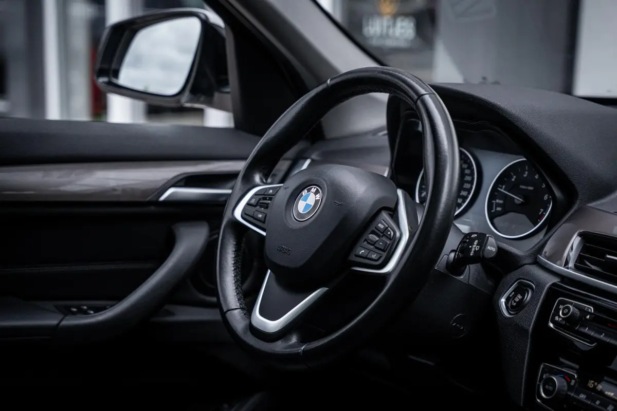 xDrive20i 192pk M-Sport Org.NL|Pano-dak|Leder|HuD|Elek-A.klep|1e-eig.|Dealeronderhouden