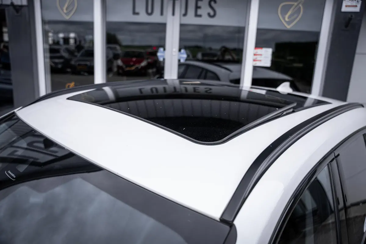 xDrive20i 192pk M-Sport Org.NL|Pano-dak|Leder|HuD|Elek-A.klep|1e-eig.|Dealeronderhouden