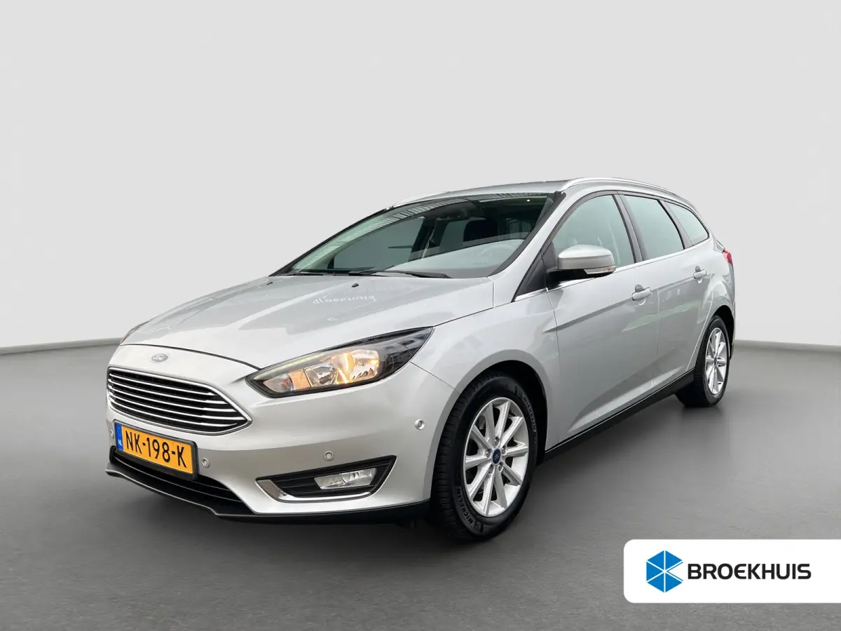 1.5 150pk Titanium Automaat | 1e eigenaar | Voorruitverwarming | Carplay | Climate controle| Cruise controle | Keyless entry | Parkeersensoren voor en achter | Dealer onderhouden