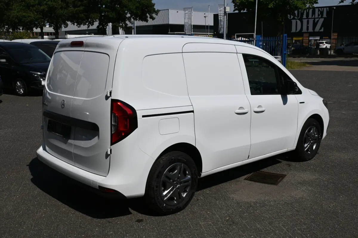 112 Pro L1 51 kWh AC-opladen 22kW/DC-opladen 75kW, Smartphone integratiepakket, Etc.