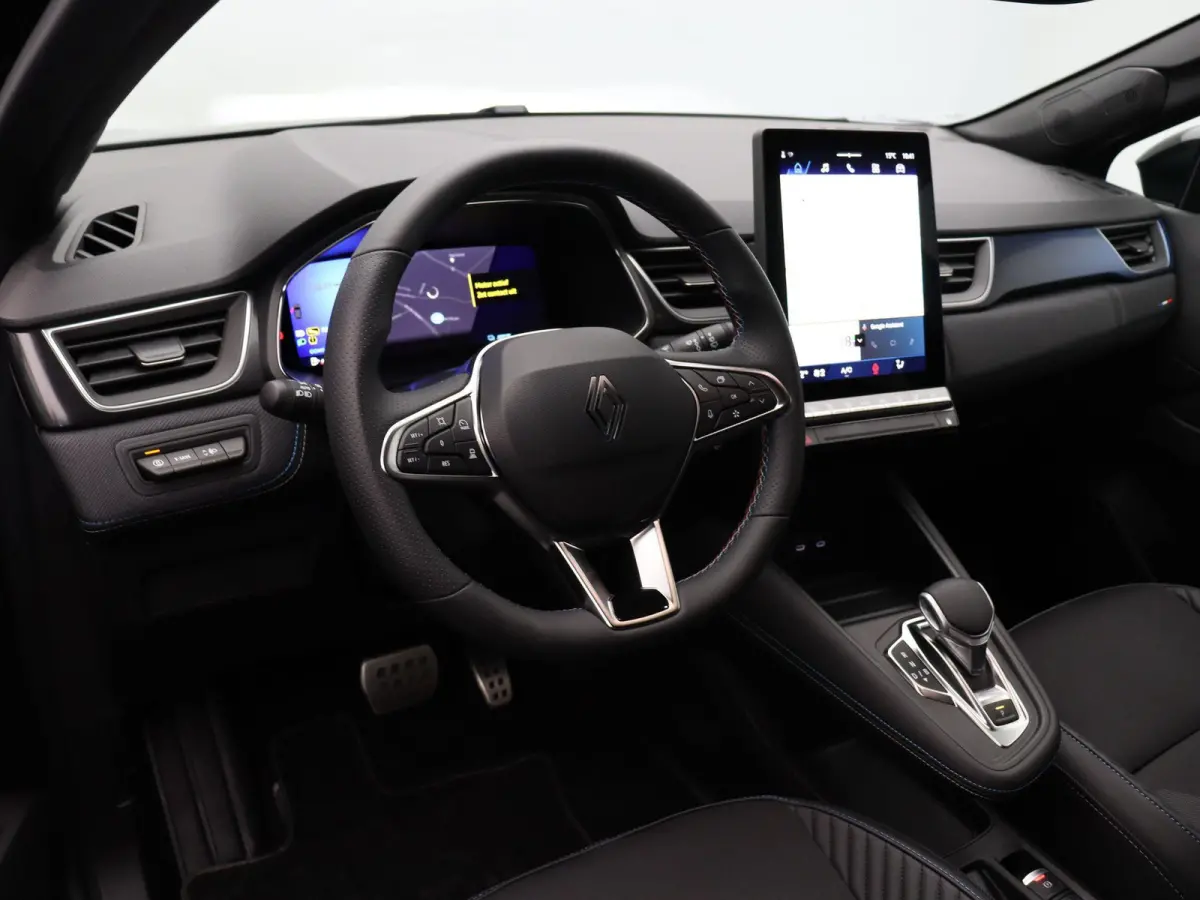 1.6 E-Tech full hybrid 145 esprit Alpine | Stuurverwarming | Adaptieve cruise control | Achteruitrijcamera | Climate control |