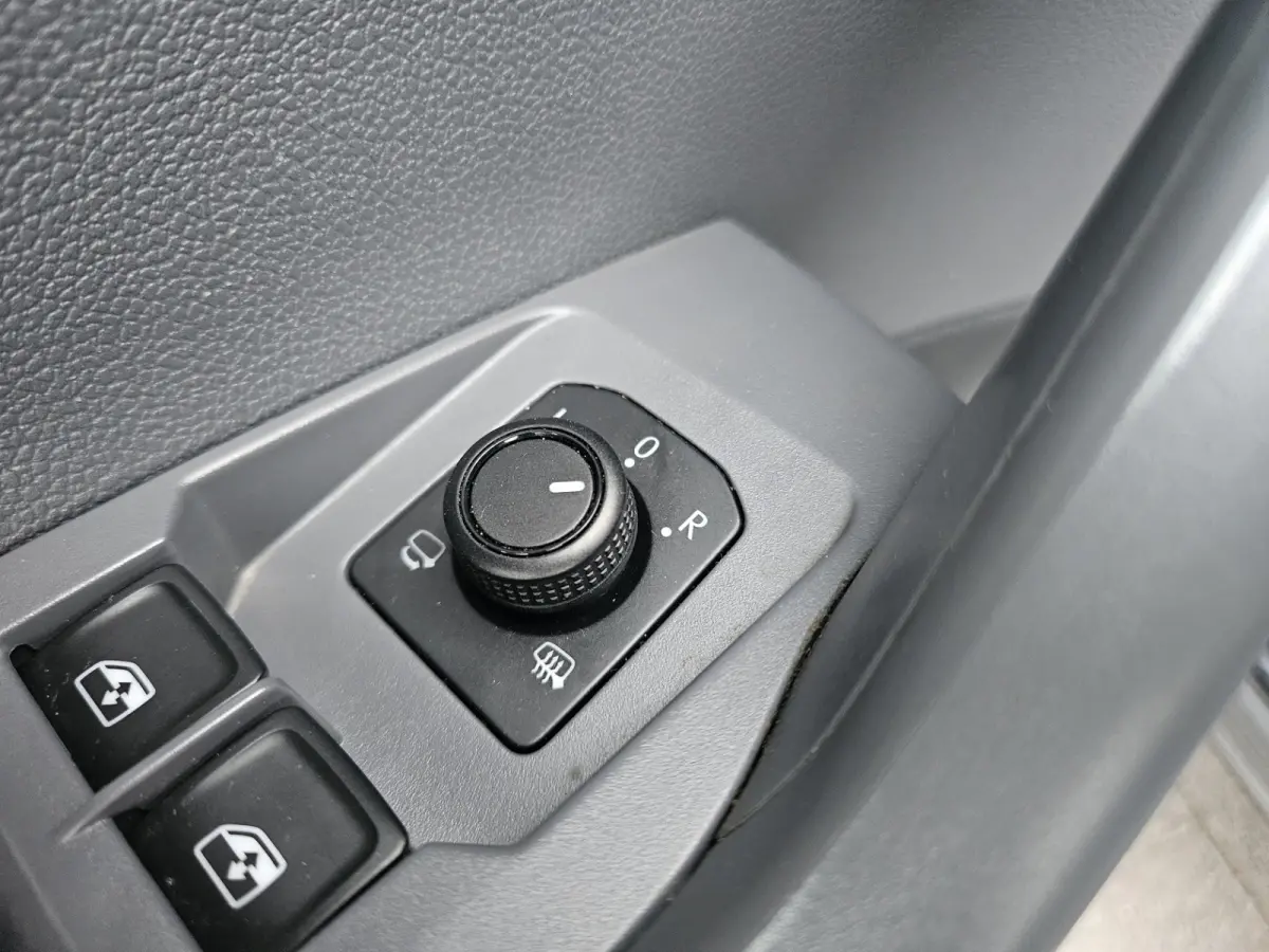 1.0 TSI Life Business Carplay! NAP! LED! Mooie/Nette Auto! Navigatie! Airco/Clima! Cruise Control!
