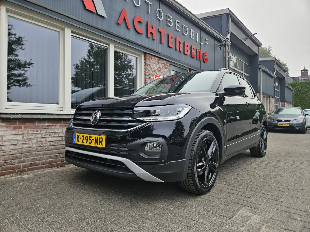1.0 TSI Life Business Carplay! NAP! LED! Mooie/Nette Auto! Navigatie! Airco/Clima! Cruise Control!