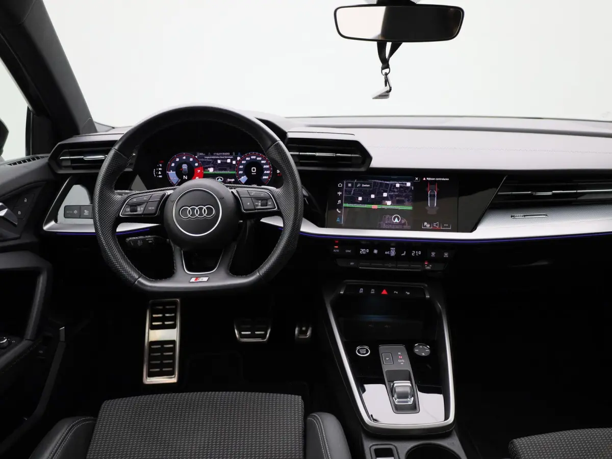 30 TFSI S edition | PANORAMADAK | SFEERVERLICHTING | CLIMATE CONTROL | ADAPTIEF CRUISECONTROL | DIGITAAL DASHBOARD | ELEK.KOFFERBAK | KEYLESS |