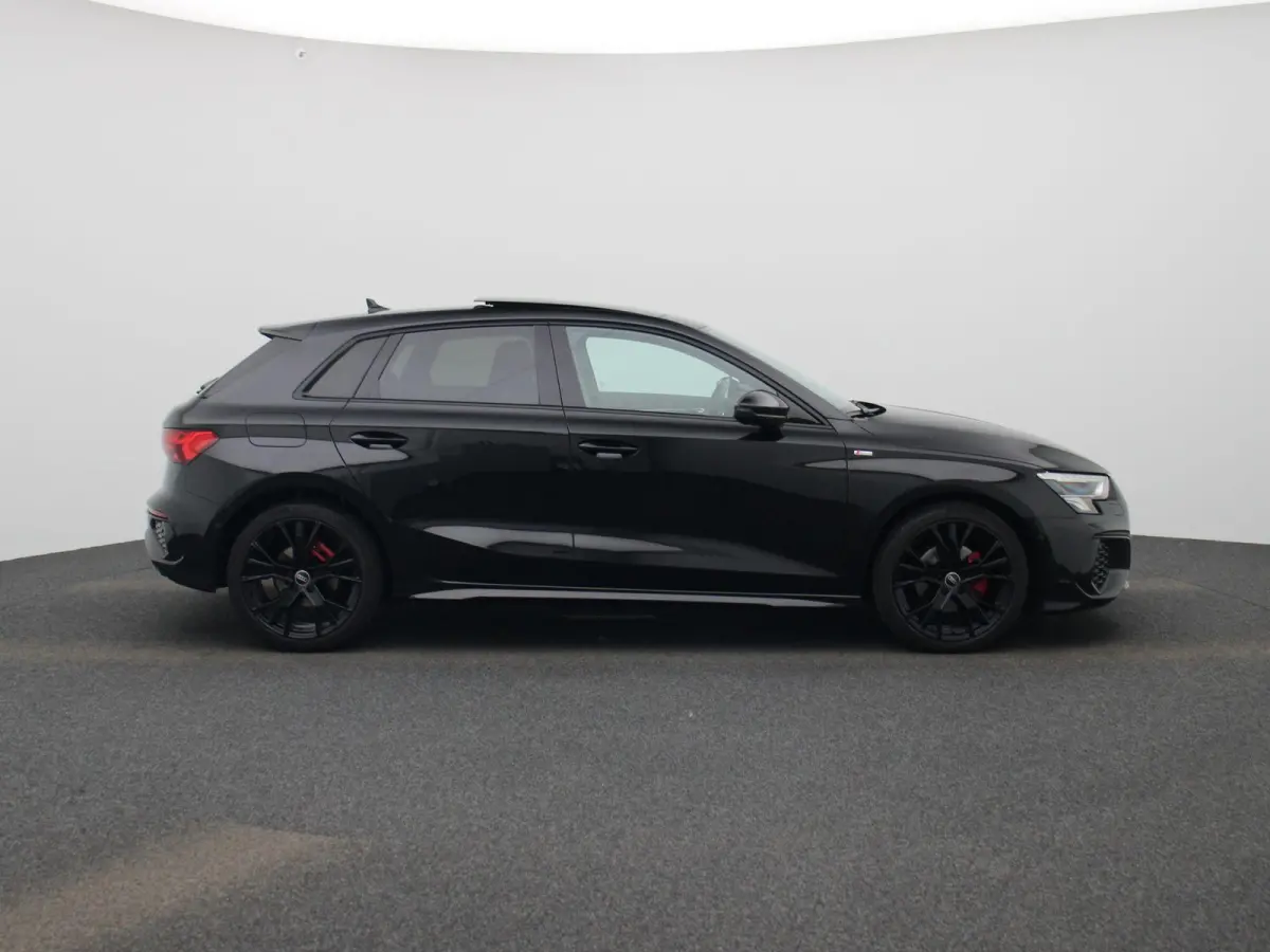 30 TFSI S edition | PANORAMADAK | SFEERVERLICHTING | CLIMATE CONTROL | ADAPTIEF CRUISECONTROL | DIGITAAL DASHBOARD | ELEK.KOFFERBAK | KEYLESS |