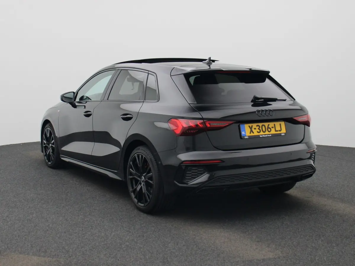 30 TFSI S edition | PANORAMADAK | SFEERVERLICHTING | CLIMATE CONTROL | ADAPTIEF CRUISECONTROL | DIGITAAL DASHBOARD | ELEK.KOFFERBAK | KEYLESS |