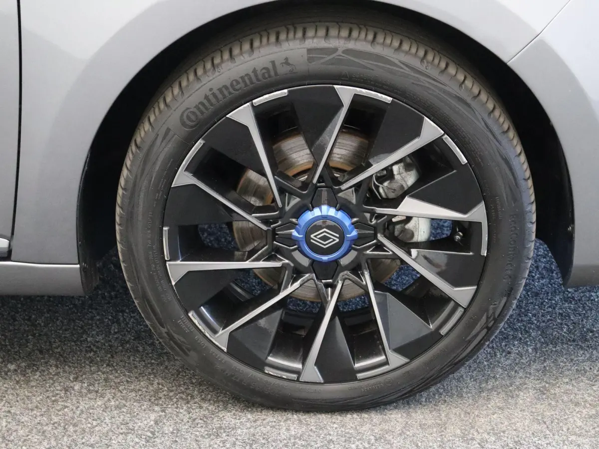 1.6 E-Tech Full Hybrid 145 esprit Alpine Stoelverwarming | Sportstoelen | Climate control | Dode hoek detectie | Parkeersensoren voor en achter |