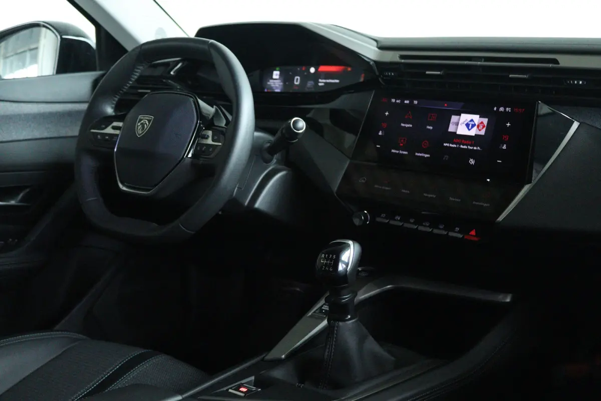 1.2 Turbo Allure Pack Business | Adapt. Cruise | Camera | Dodehoekdetectie | Navi | Carplay | Climate | Keyless | LED | LMV |