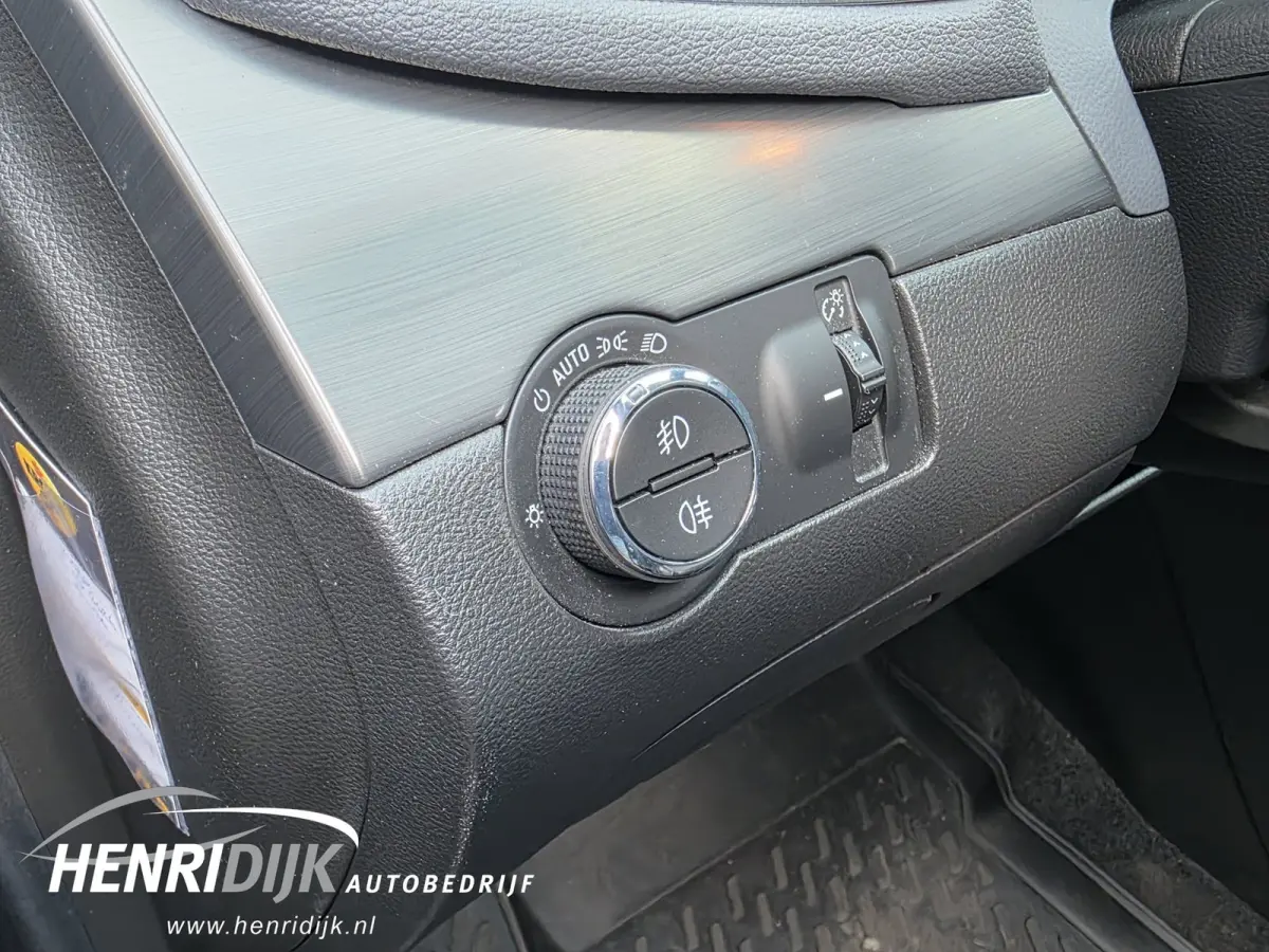 1.4 T Edition Automaat / Camera / Clima / Navi / Stoelverwarming