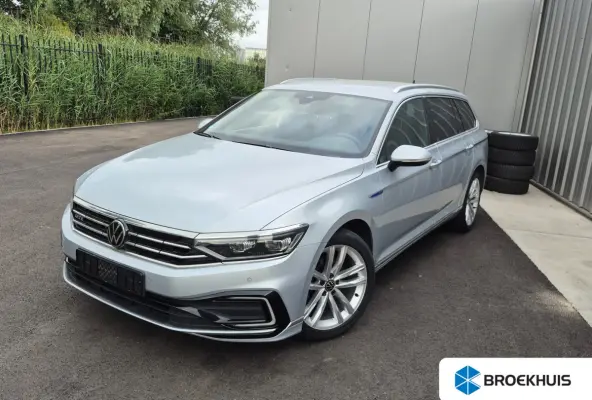 1.4 TSI PHEV GTE Business 218Pk DSG/AUTO | Trekhaak uitklapbaar | Achteruitrijcamera | Matrix-LED | DAB | App connect | Dodehoek detectie | Parkeer assistent | stoelverwarming | 18"LMV