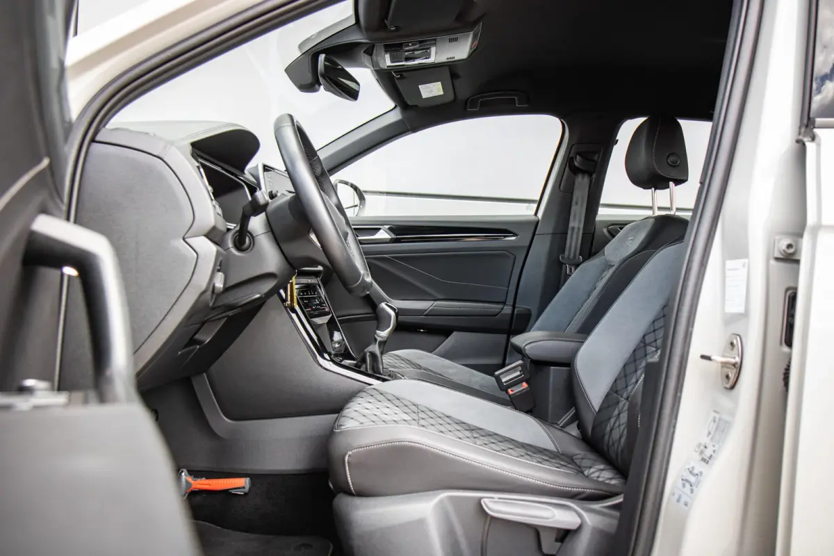 1.0 TSI 110pk R-Line | Apple Carplay/Android Auto | Cruise Control Adaptief | LED Koplampen